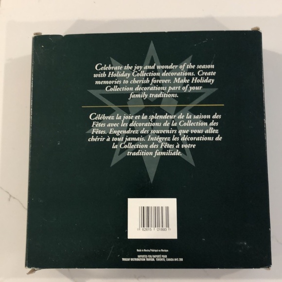 Hand decorated vintage icicle Christmas tree ornaments set (4) gold with ribbon - Picture 4 of 6